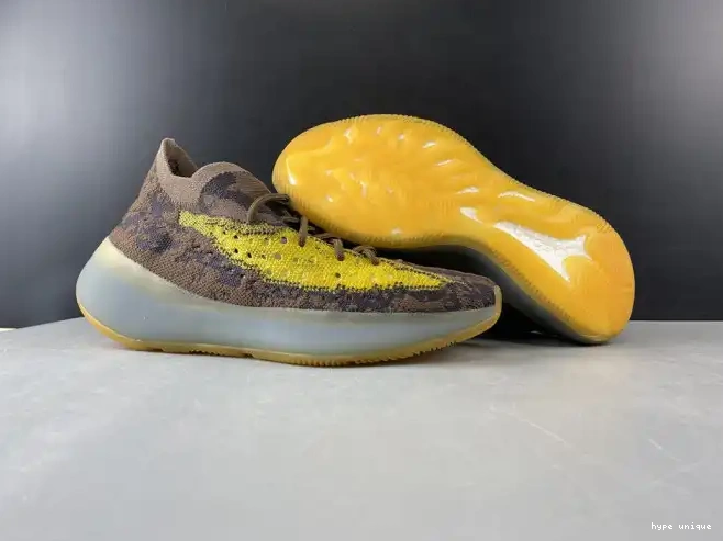 hype ADIDAS GOLD NON-REFLECTIVE BOOST 380 FZ4982 YEEZY 'COFFEE 0325